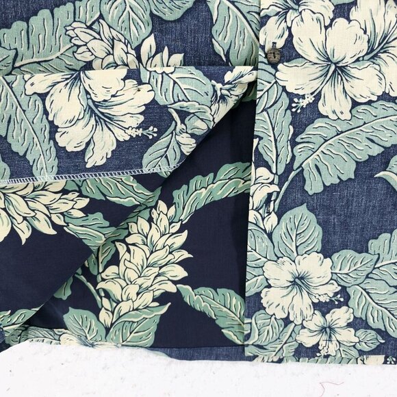 ROYAL CREATIONS Hawaiian Shirt Reverse Print Hibiscus Floral Tropical MEDIUM - Picture 4 of 6